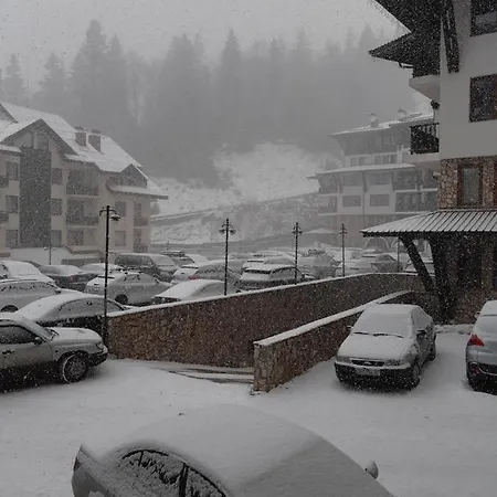 Pamporovo, Ski-in Ski-out, Harmony Apartment, Easy Lift Access דירה פמפורובו